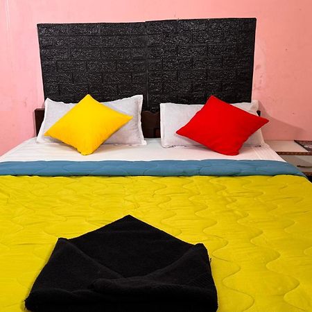 Dwaraka Residency Hotell Mahabalipuram Exteriör bild