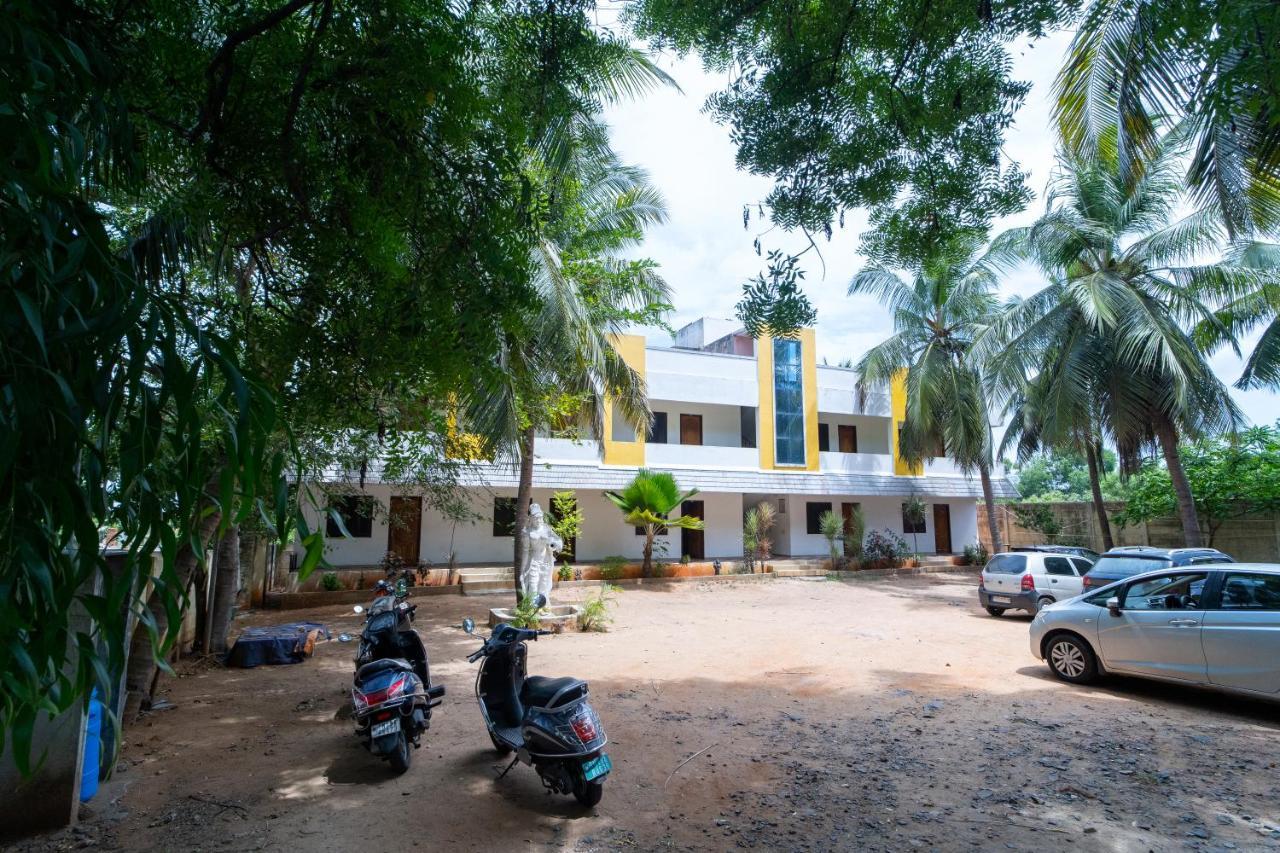 Dwaraka Residency Hotell Mahabalipuram Exteriör bild