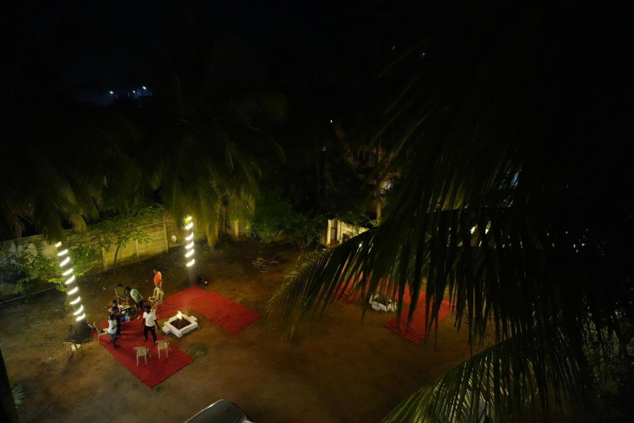 Dwaraka Residency Hotell Mahabalipuram Exteriör bild