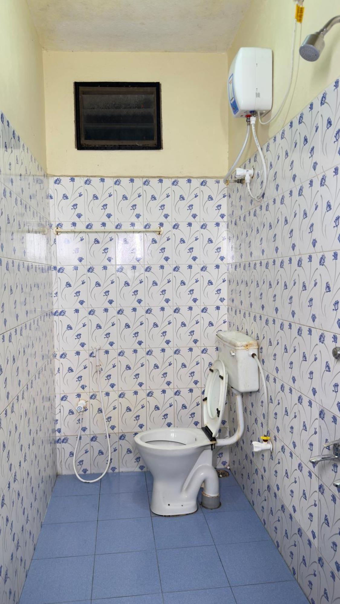 Dwaraka Residency Hotell Mahabalipuram Exteriör bild