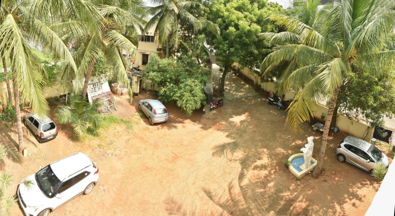 Dwaraka Residency Hotell Mahabalipuram Exteriör bild